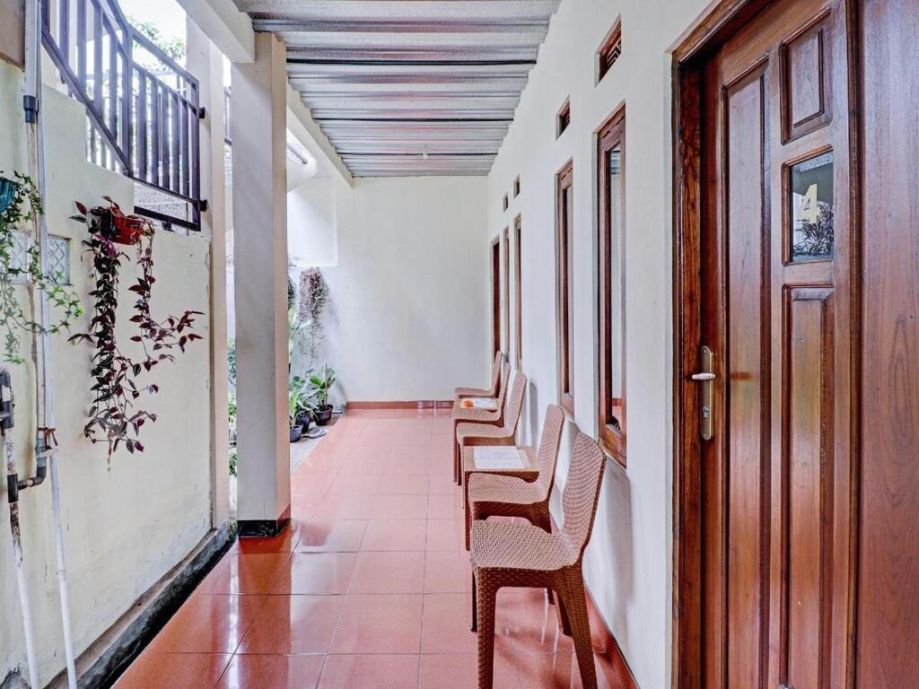 Adinda Homestay Lembang Buitenkant foto